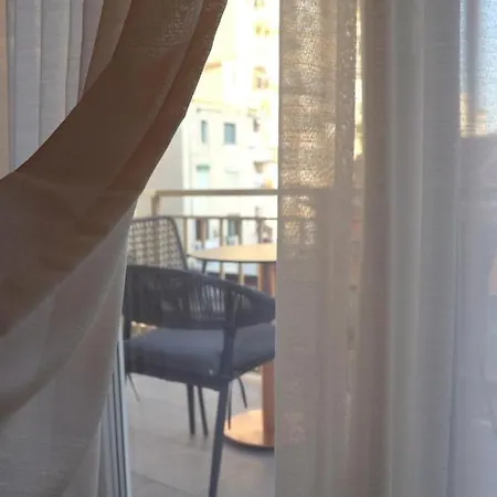 Apartman Retreat Chic In The Heart Of